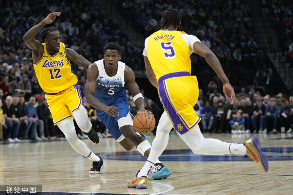 通过分析佩 通过分析佩