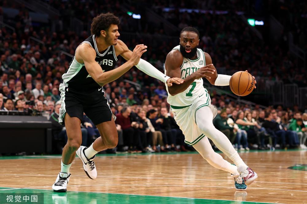 球员的伴侣 球员的伴侣