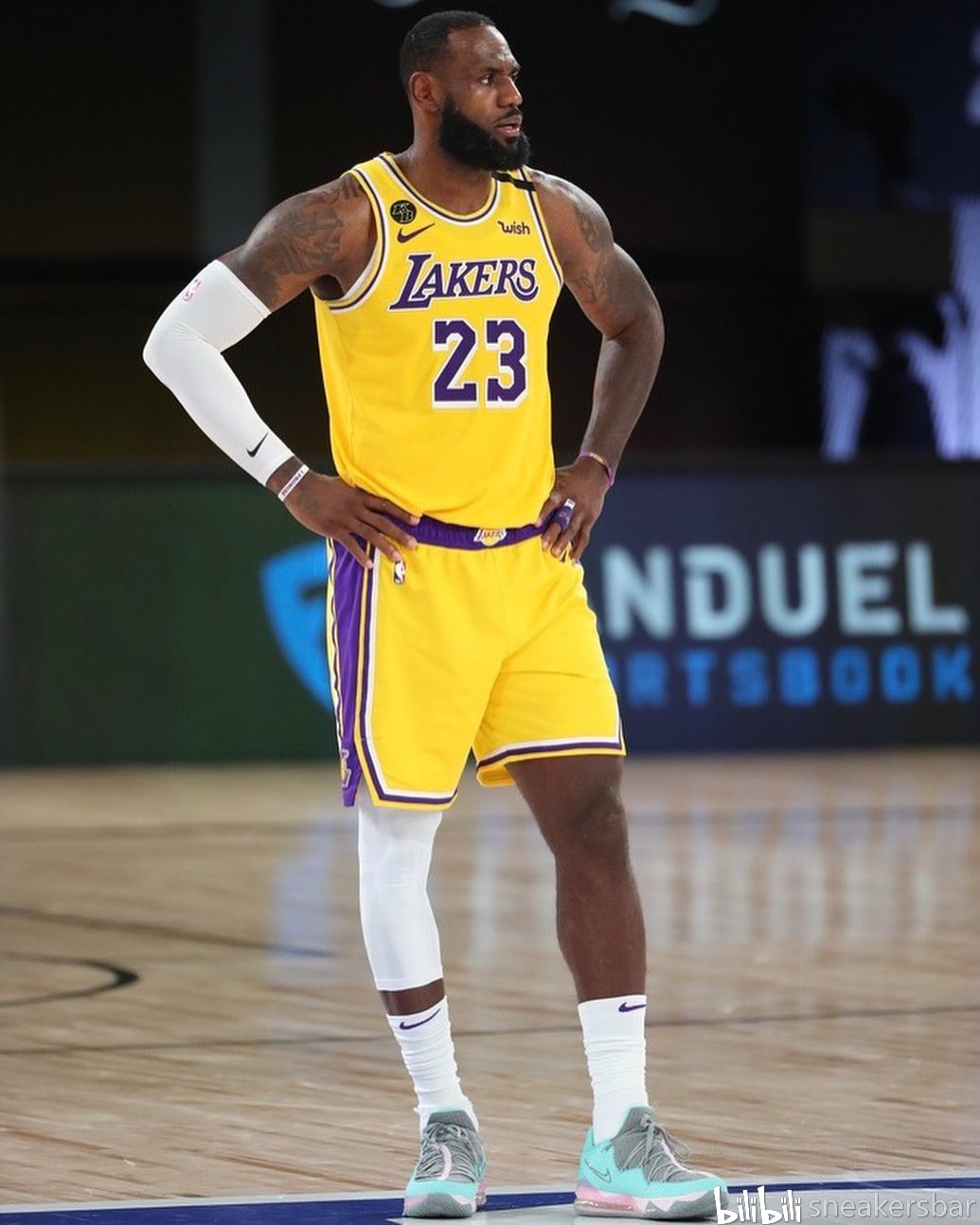 开选手们日 开选手们日